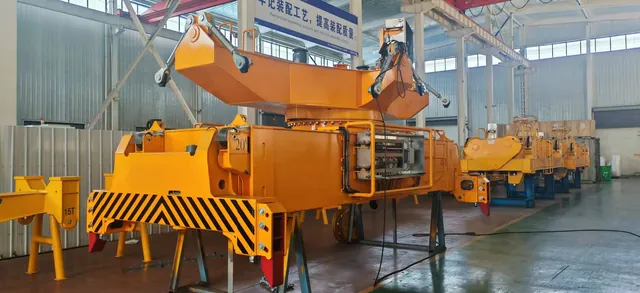12-Rope Electric Telescopic Rotary Spreader view 3