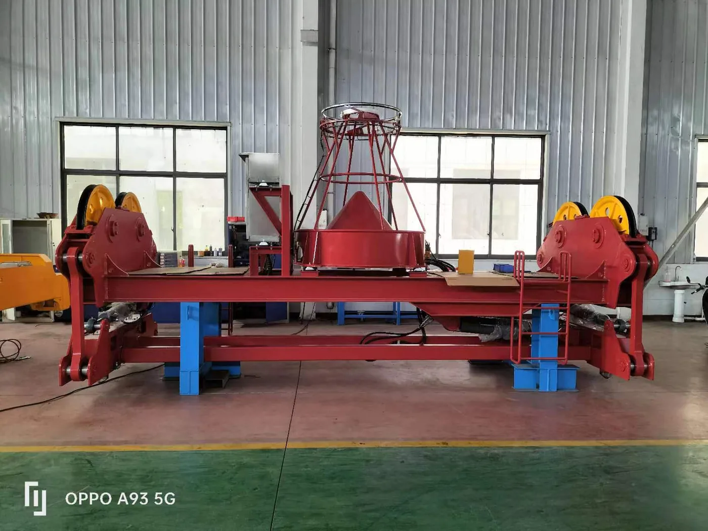 Pulley-Type Hydraulic Traversing and Deflecting Headblock
