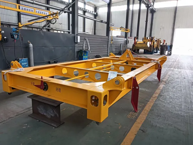 Semi-Automatic Fixed-Length Spreader view 3